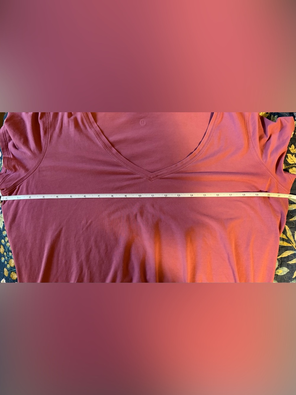 lululemon athletica Love tee Women's V-Neck Short Sleeve Top - Dusty Rose - Picture 3 of 3